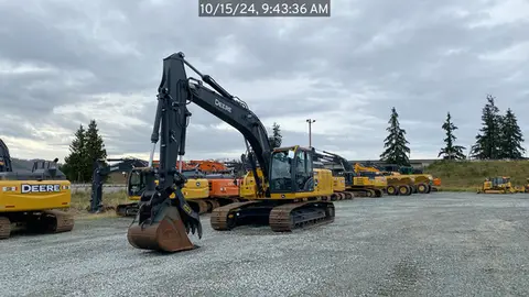 2022 John Deere 210GLC