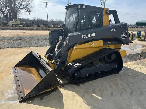 2022 John Deere 331G