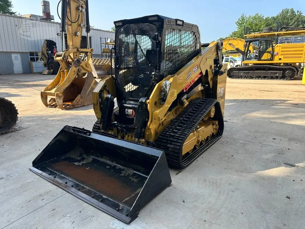 2025 Caterpillar 255