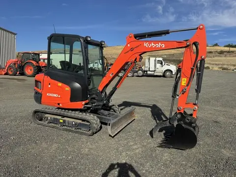 2023 Kubota KX030-4