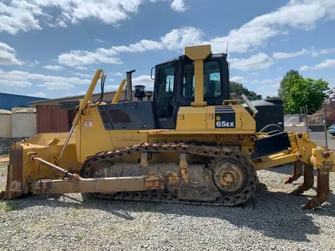 2006 Komatsu D65EX-15