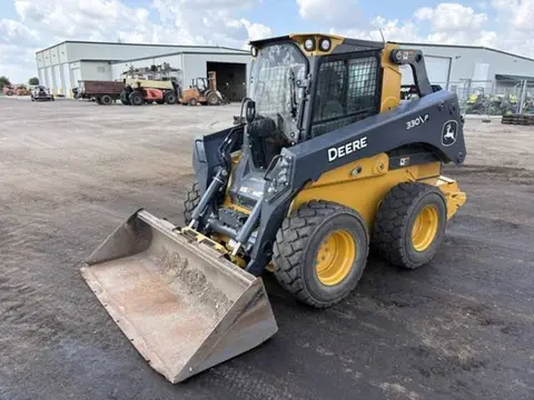 2024 John Deere 330P