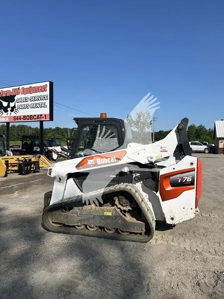 2021 Bobcat T76