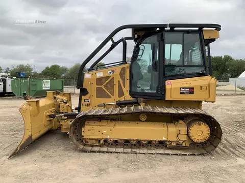 2022 Caterpillar D3