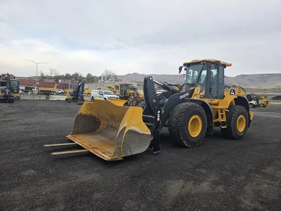 2024 John Deere 644P