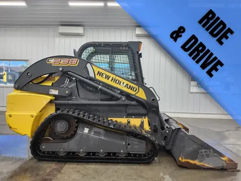 2014 New Holland C238