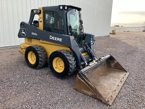 2022 John Deere 324G
