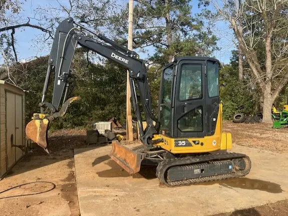 2023 John Deere 35P
