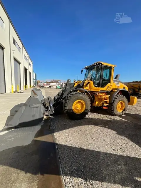 2025 Volvo L70H