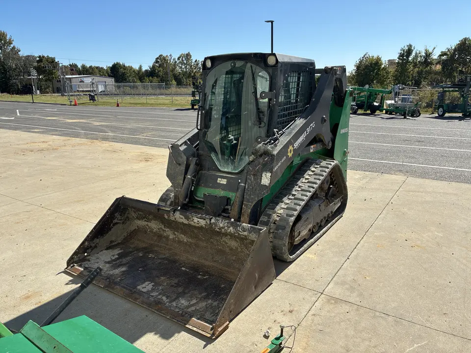 2019 John Deere 317G