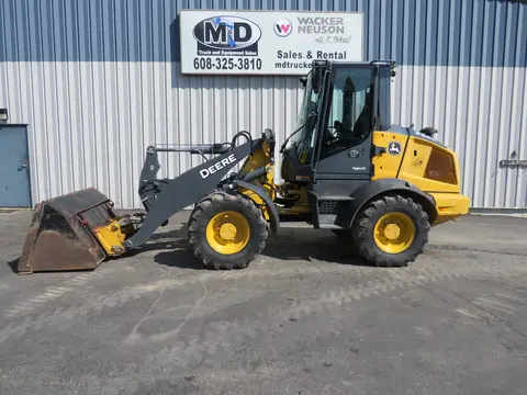 2020 John Deere 324L