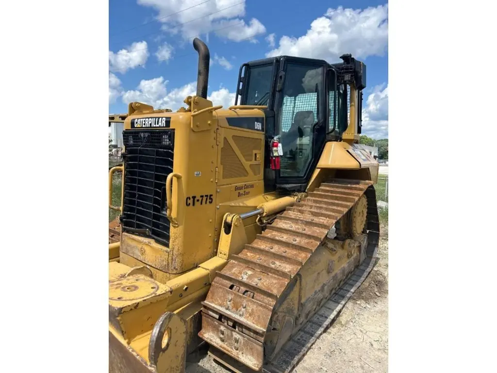 2012 Caterpillar D6N XL