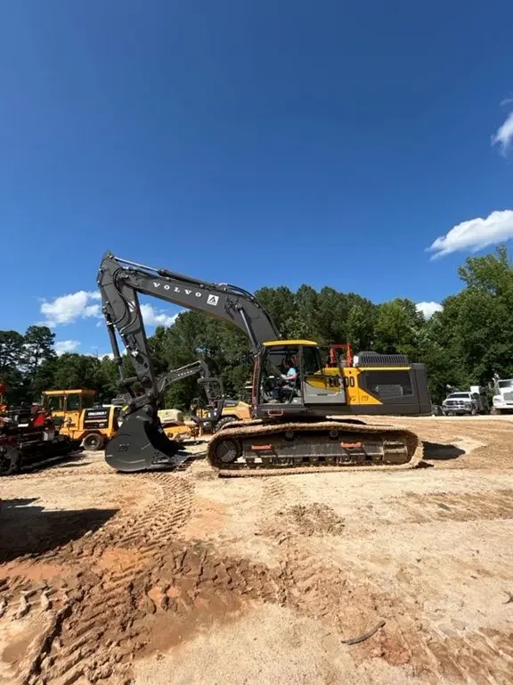 2024 Volvo EC400FL5
