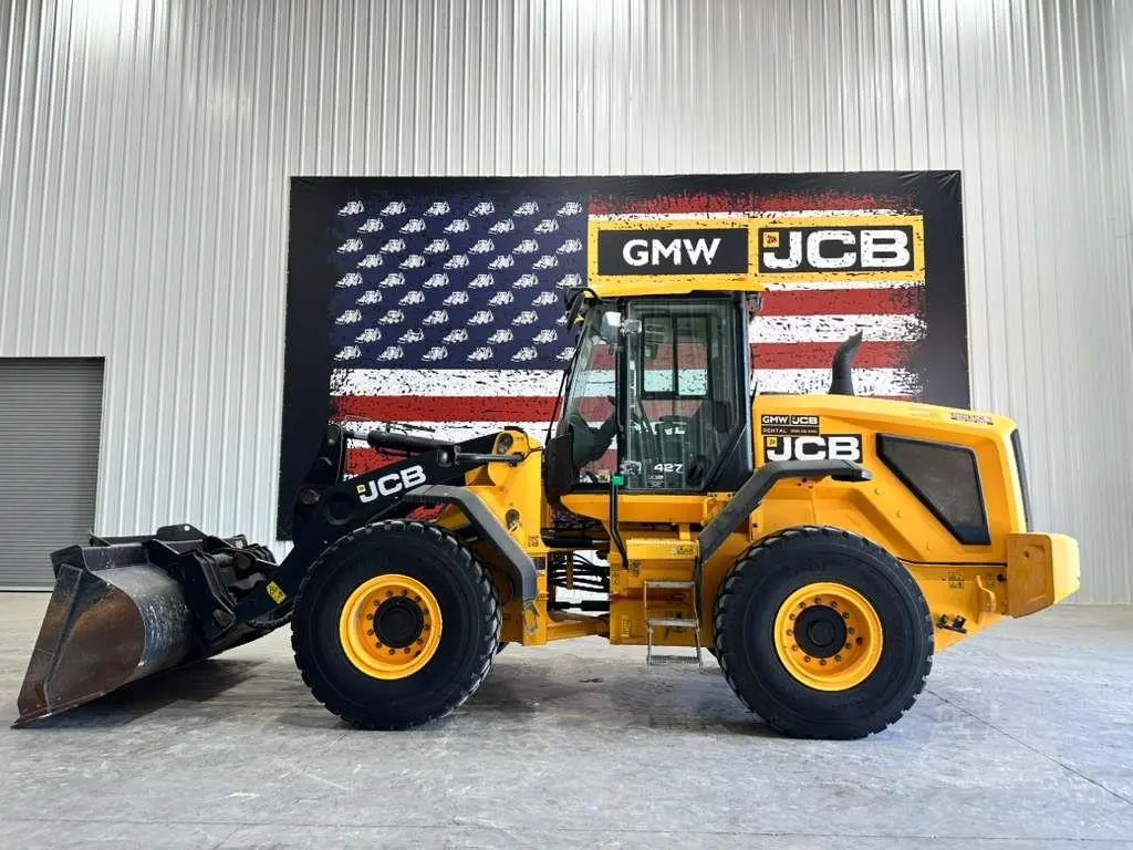 2023 JCB 427 Agri