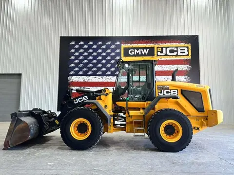 2023 JCB 427 Agri