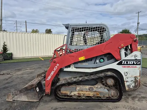 2021 Takeuchi TL10V2