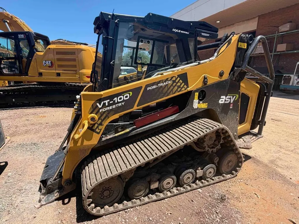 2024 ASV VT100