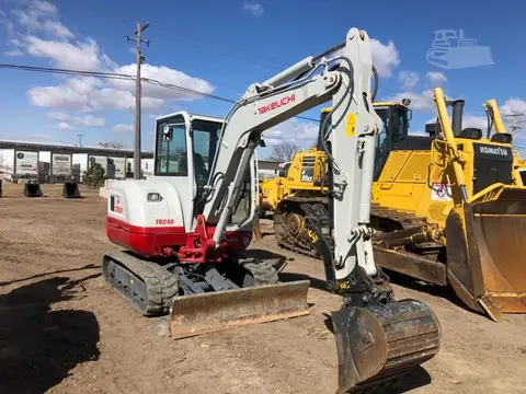 2021 Takeuchi TB240