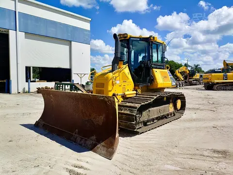 2024 Komatsu D51PX-24