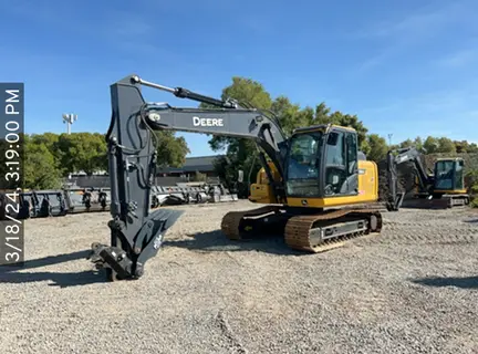2022 John Deere 130GLC