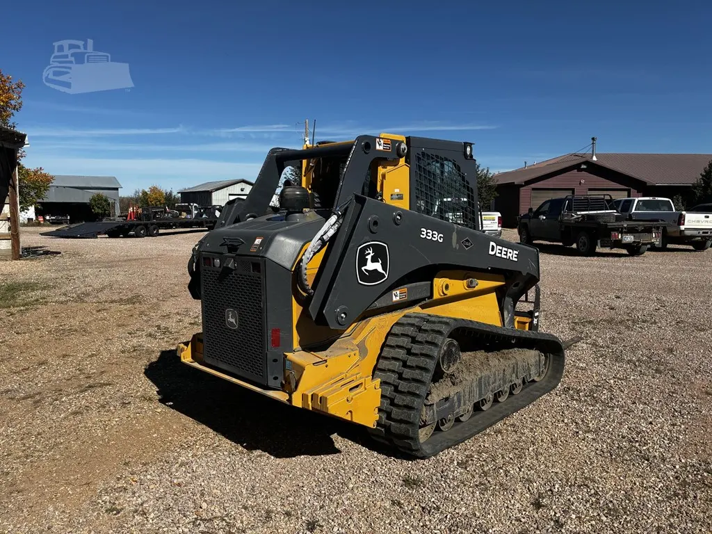 2023 John Deere 333G