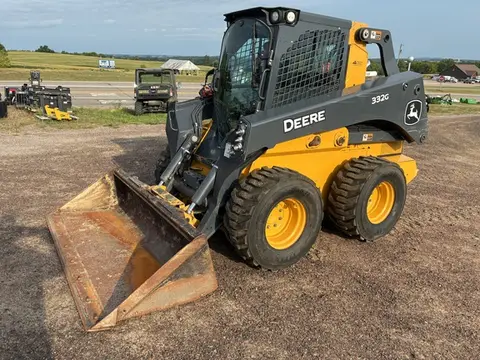 2024 John Deere 332G