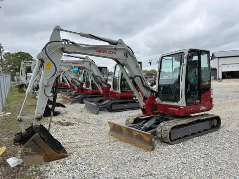2024 Takeuchi TB250-2