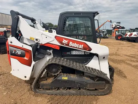 2021 Bobcat T76