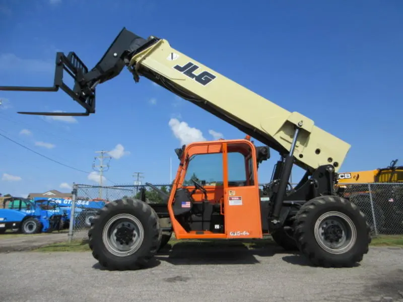 2017 JLG G15-44A