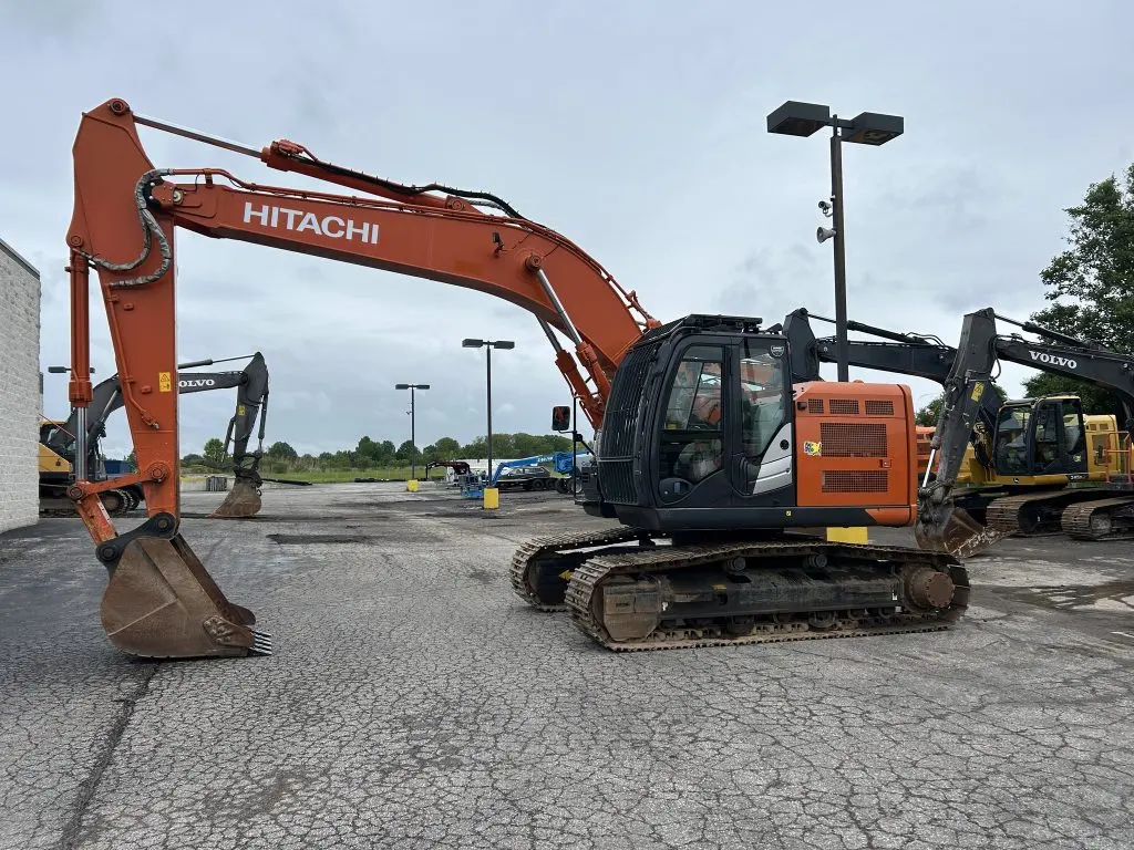 2021 Hitachi ZX225US-6