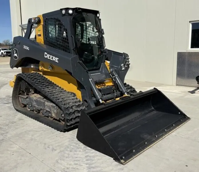 2023 John Deere 333G