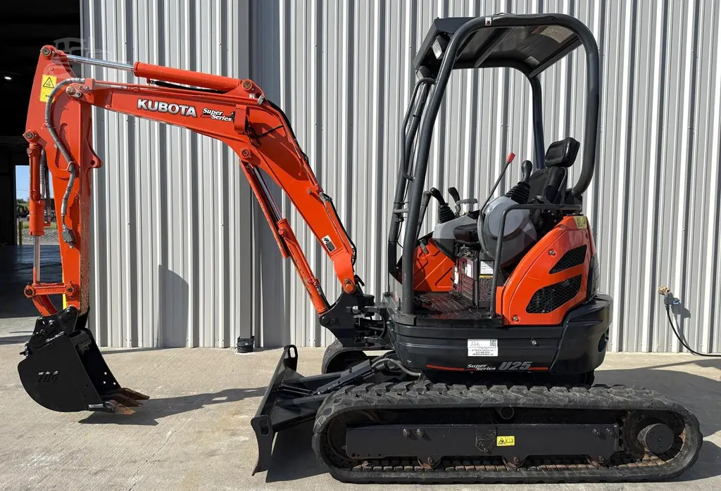 2016 Kubota U25