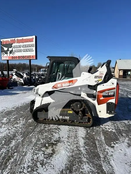 2021 Bobcat T66