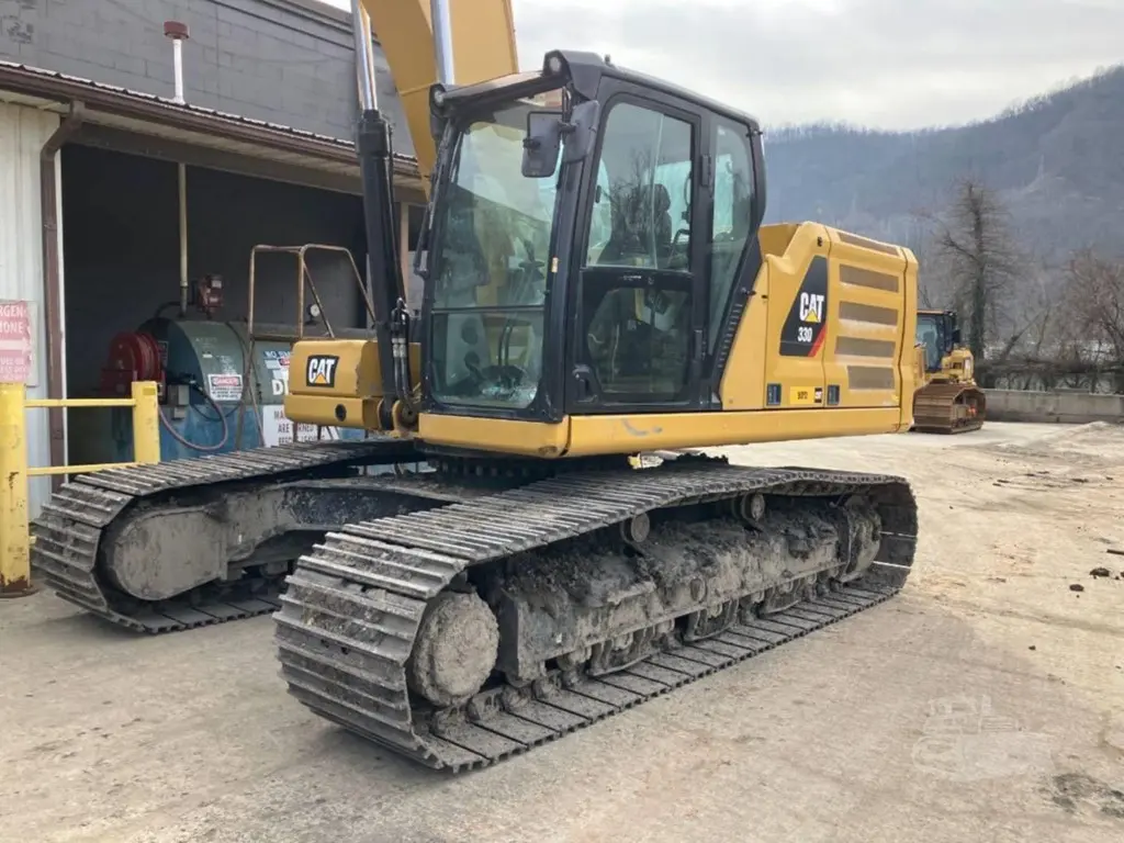 2019 Caterpillar 330