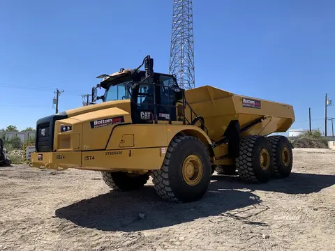 2022 Caterpillar 740 GC