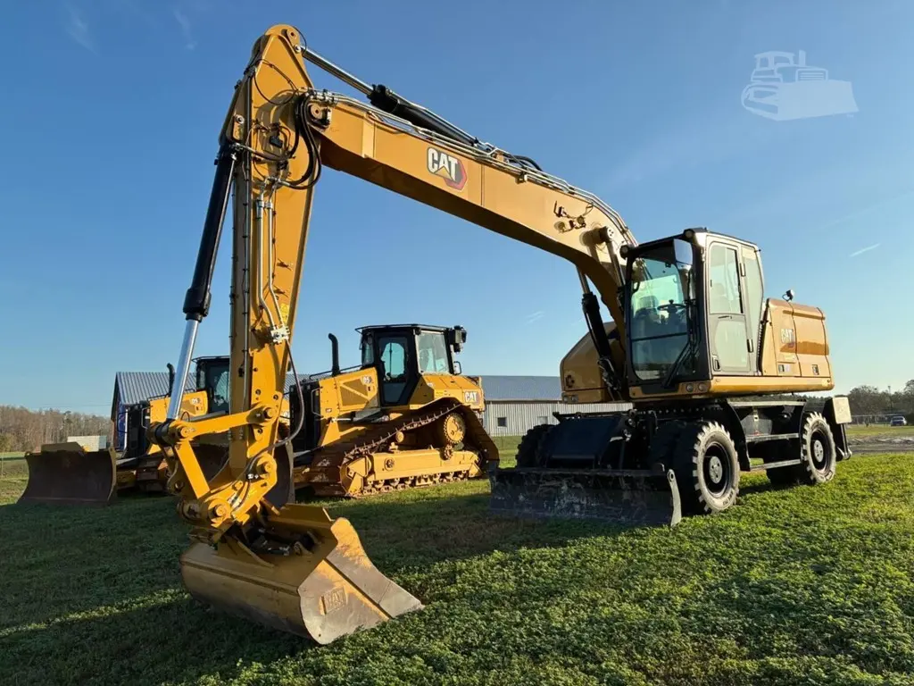 2024 Caterpillar M320