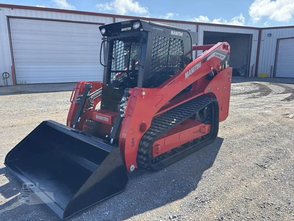 2025 Manitou 3200VT