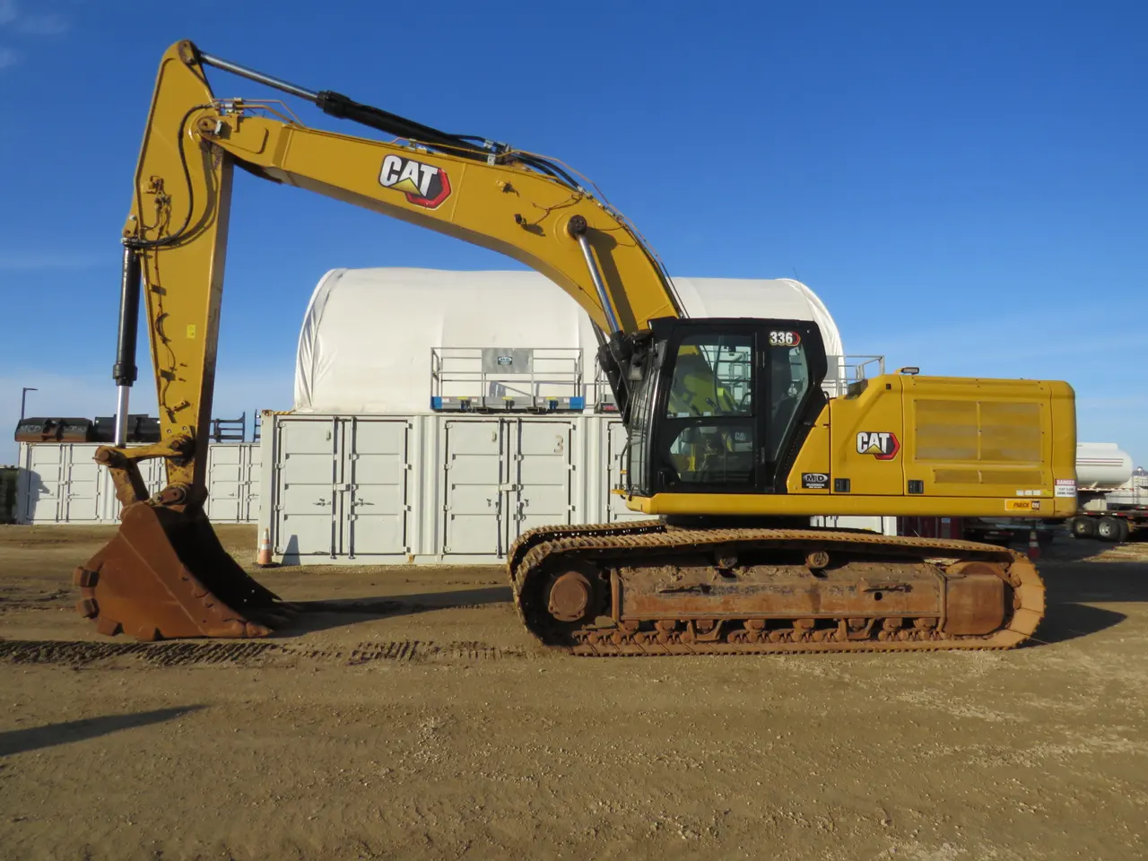 2021 Caterpillar 336