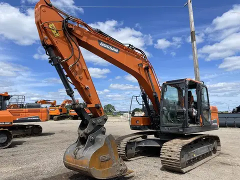 2019 Develon DX170LC-5