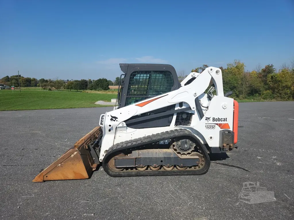 2019 Bobcat T595