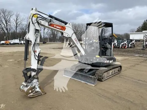 2024 Bobcat E38
