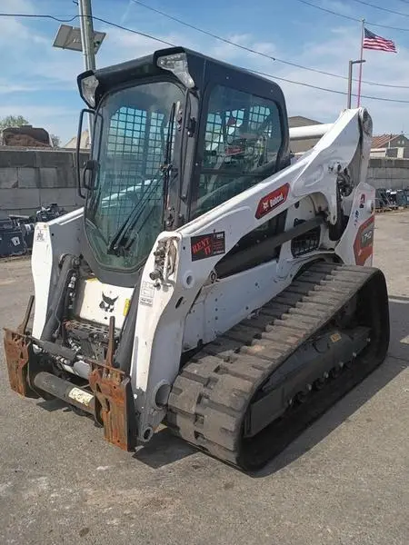 2024 Bobcat T740