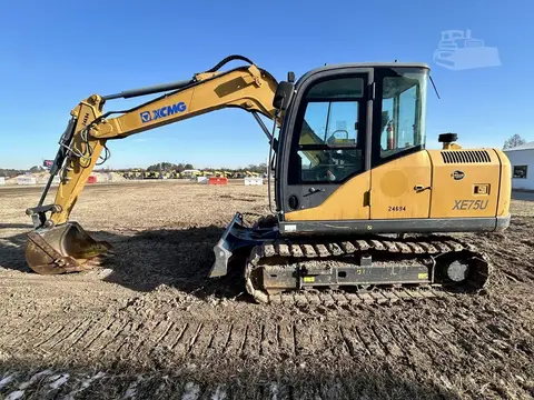2022 XCMG XE75U