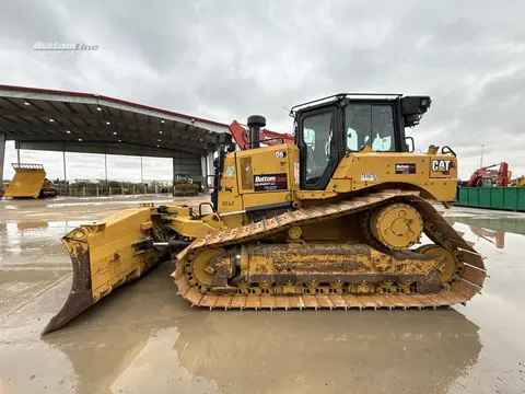2022 Caterpillar D6