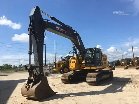 2019 John Deere 345G LC