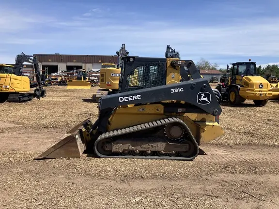 2020 John Deere 331G