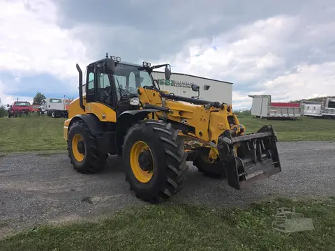 2021 JCB TM420