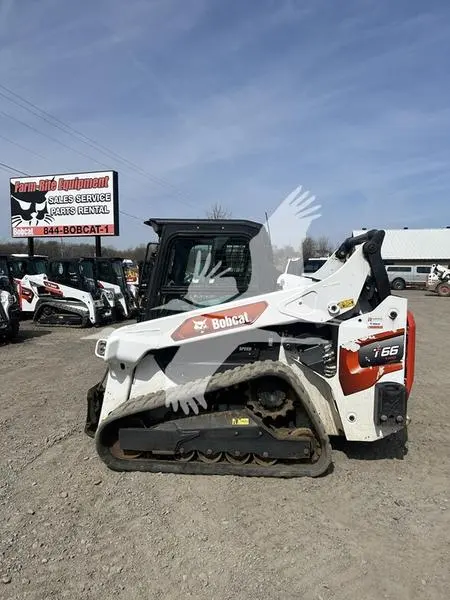 2022 Bobcat T66