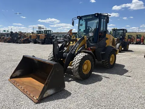 2020 John Deere 324L