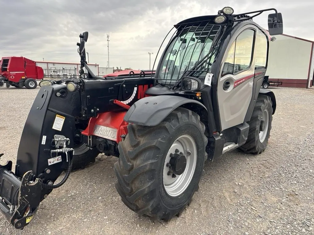 2025 Manitou MLT841-145 PS+
